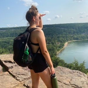 Meet your Posher, Arianna